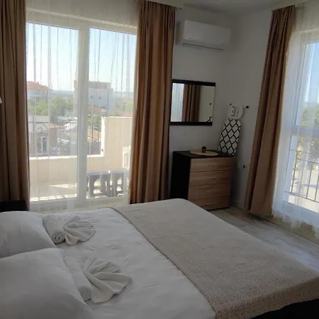 Apartament Central Drazhev * Obzor